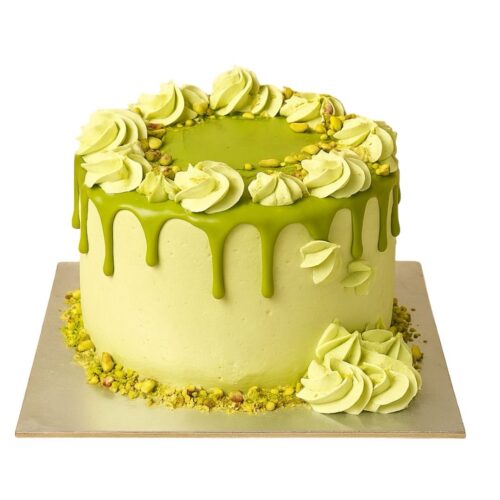 Pistachio cream cake