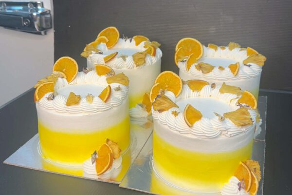 Pineapple Delight cake